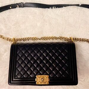 Chanel CLASSIC ICONIC BOY BAG - Black Leather Crossbody Bag with Gold Chain